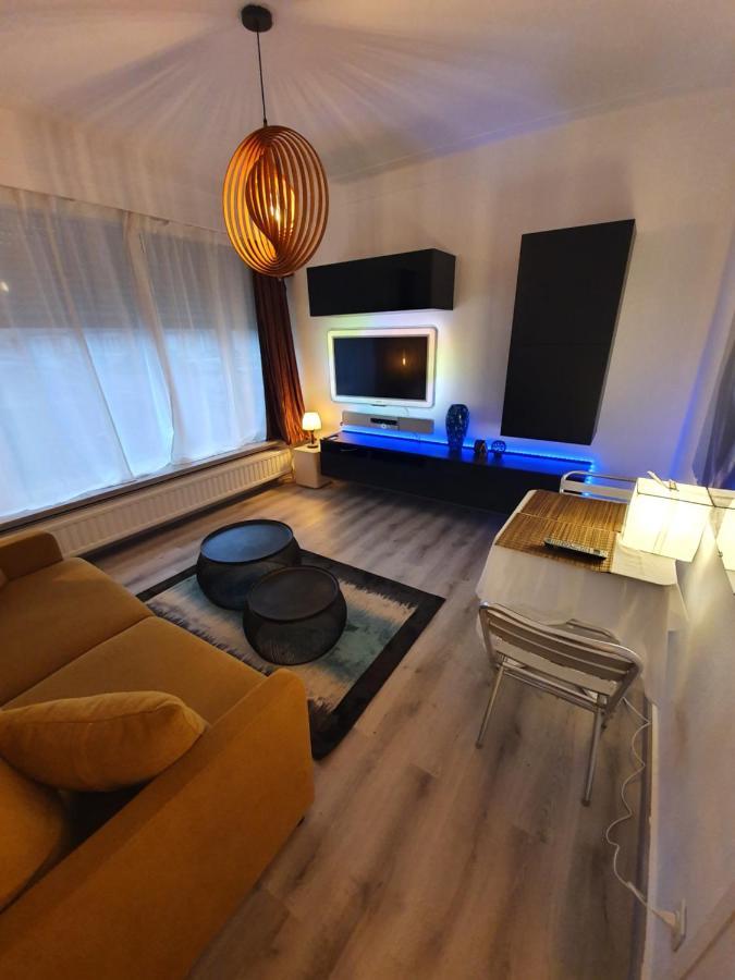 Cosy Corner In Quiet Suburb - All Cars Allowed Антверпен Екстериор снимка