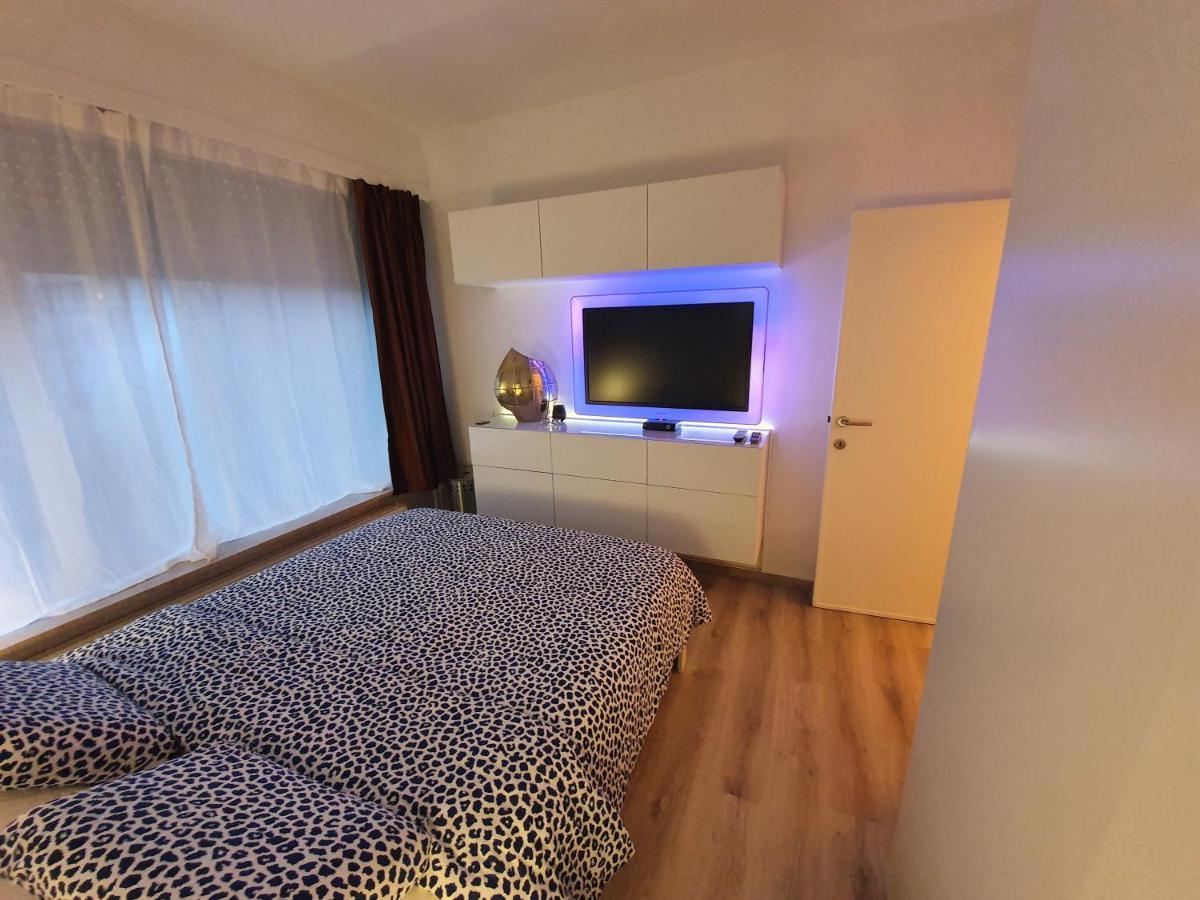 Cosy Corner In Quiet Suburb - All Cars Allowed Антверпен Екстериор снимка